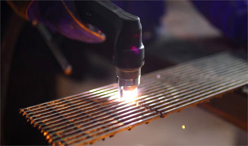 Razorcut 45 Digital Plasma Cutter, Digital, Cuts Up To 1" Steel