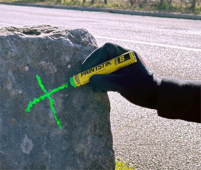 F Paintstik All-Purpose Fluorescent Paint Marker
