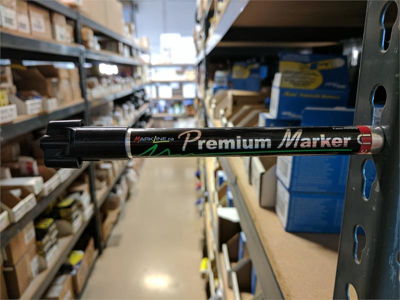 Magnetic Base Premium Marker With Long Lasting Felt Tip