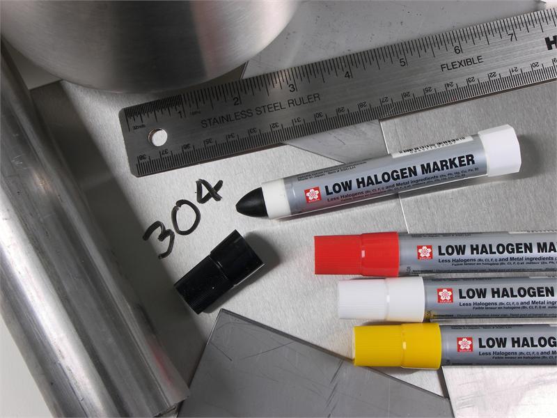 Sakura Low Chloride Solid Paint Marker